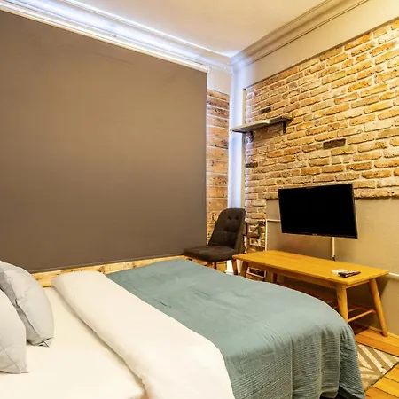 Cozy And Charming Studio Flat In Beyoglu Apartment Istanbul