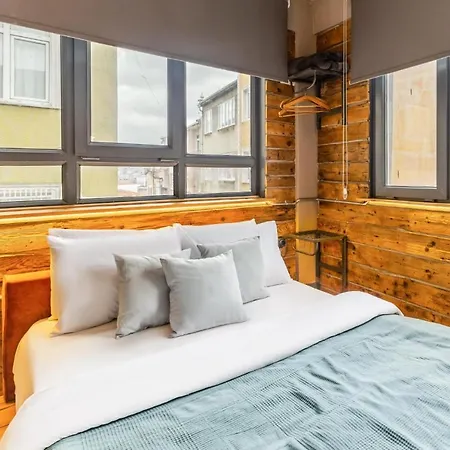 Cozy And Charming Studio Flat In Beyoglu Apartment