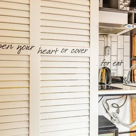 Cozy And Charming Studio Flat In Beyoglu Apartment